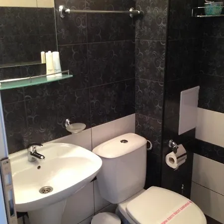 Hotel Hypnotic Complex 2*