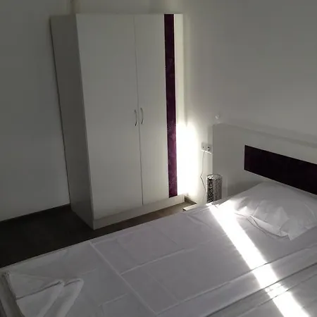 Hotel Hypnotic Complex