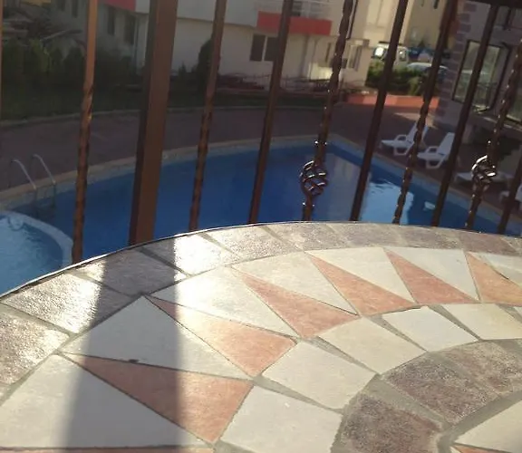 Szálloda Hypnotic Complex